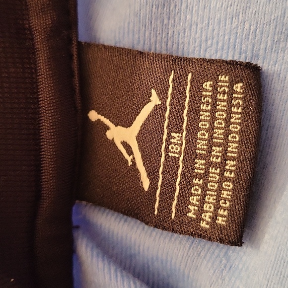 Jordan zip up athletic sweater - Picture 2 of 4